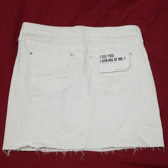 Celebrity Pink Denim mini skirt - Picture 3 of 3